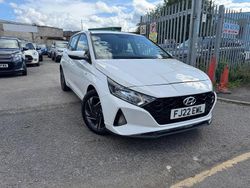 White Used 2022 Hyundai i20 SE Hatchback | £8,995 (Super price)