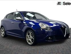 Blue Used 2019 Alfa Romeo Giulietta Hatchback | £11,100 (A bit pricey)