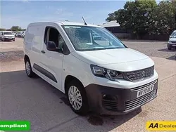 White Used 2021 Peugeot Partner MPV | £8,499 (Good price)