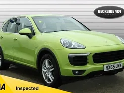 Green Used 2015 Porsche Cayenne SUV | £20,950 (A bit pricey)