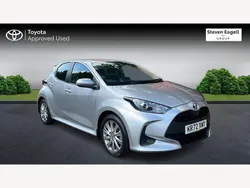 Silver Used 2022 Toyota Yaris Hybrid Hatchback | £16,192 (Fair price)