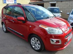 Red Used 2015 Citroën C3 Picasso Exclusive MPV | £4,495 (Fair price)