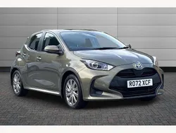 Titan bronze Used 2023 Toyota Yaris Hybrid Hatchback | £16,995 (Fair price)