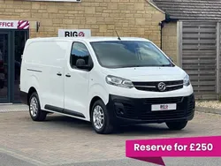 White Used 2020 Vauxhall Vivaro Van | £8,994 (Good price)