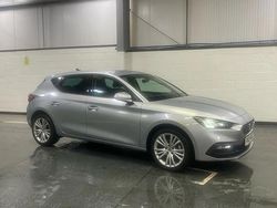 Silver Used 2024 Seat Leon SE Dynamic Hatchback | £15,598 (Fair price)