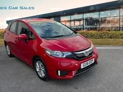 Red Used 2016 Honda Jazz SE Hatchback | £9,750 (Fair price)
