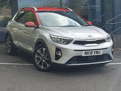 Silver Used 2018 Kia Stonic First Edition SUV | £10,998 (Fair price)