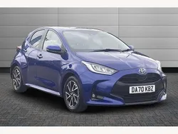 Blue Used 2020 Toyota Yaris Hybrid Design Hatchback | £13,491 (Fair price)