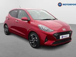 Red Used 2024 Hyundai i10 Premium Hatchback | £15,099 (Fair price)