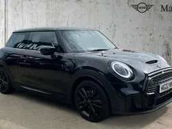 Midnight black ii Used 2022 Mini Cooper S Sport Hatchback | £21,851 (Fair price)