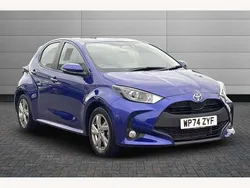 Juniper blue New 2025 Toyota Yaris Hybrid Hatchback | £19,901 (Fair price)
