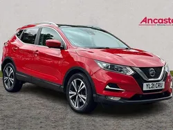 Red Used 2021 Nissan Qashqai N-Connecta SUV | £16,975 (Good price)