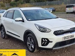 White Used 2022 Kia Niro 2 SUV | £14,380 (Super price)