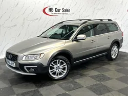 Gold Used 2015 Volvo XC70 SE Lux SUV | £14,299 (A bit pricey)