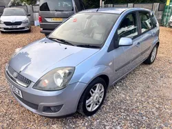 Blue Used 2006 Ford Fiesta Ghia Hatchback | £995 (Good price)