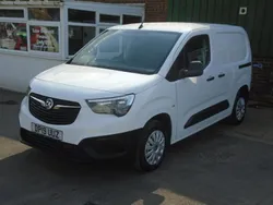 White Used 2019 Vauxhall Combo Edition MPV | £6,790 (Fair price)