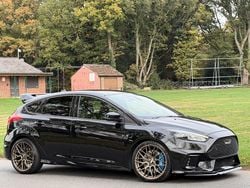 Black Used 2016 Ford Focus RS Hatchback | £17,995 (Good price)