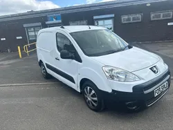 White Used 2013 Peugeot Partner S MPV | £1,395 (Super price)