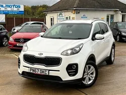 White Used 2017 Kia Sportage 2 SUV | £10,297 (Fair price)