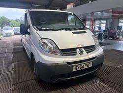 White Used 2014 Renault Trafic Van | £2,795 (Expensive)