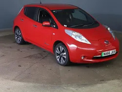 Red Used 2017 Nissan Leaf Tekna Hatchback | £3,990 (Good price)