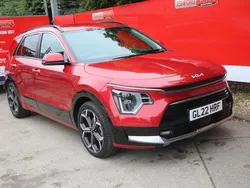 Red Used 2022 Kia Niro 3 SUV | £22,745 (A bit pricey)