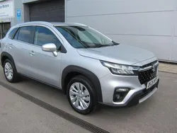 New 2025 Suzuki SX4 S-Cross SUV | £23,490 (Fair price)
