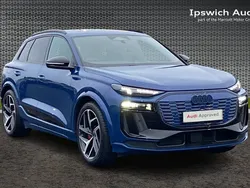 Blue Used 2024 Audi Q6 e-tron Advanced SUV | £59,500