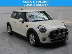 White Used 2015 Mini Cooper Hatch Hatchback | £5,750 (Good price)