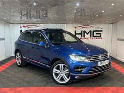 Blue Used 2015 VW Touareg R-line SUV | £12,295