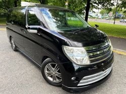 Black Used 2010 Nissan Elgrand MPV | £10,500 (Fair price)