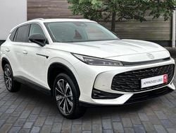 White Used 2024 MG HS Trophy SUV | £21,700 (Expensive)