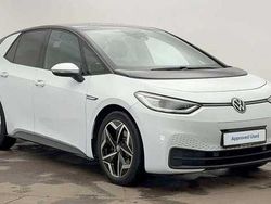 Glacier white metallic black Used 2021 VW ID.3 Pro Hatchback | £16,408 (Fair price)