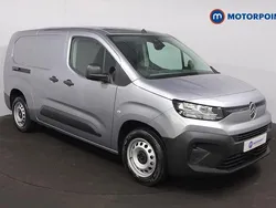 Grey New 2025 Citroën Berlingo MPV | £17,699 (Fair price)