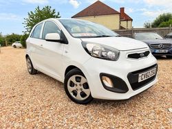 White Used 2012 Kia Picanto Hatchback | £2,294 (Good price)