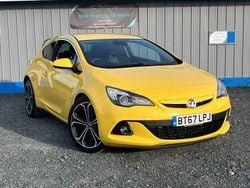 Yellow Used 2017 Vauxhall Astra GTC Edition Hatchback | £5,688 (Fair price)