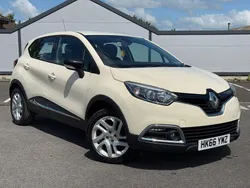 Cream Used 2016 Renault Captur Dynamique SUV | £5,799 (Fair price)