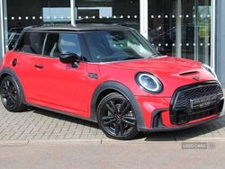 Red Used 2021 Mini Cooper S Hatch Hatchback | £18,995 (Fair price)
