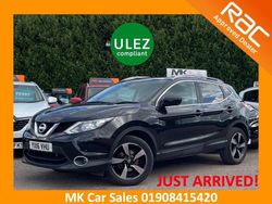 Black Used 2016 Nissan Qashqai N-Connecta SUV | £7,895 (Fair price)