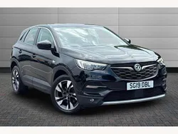 Black Used 2019 Vauxhall Grandland X Sport SUV | £9,995 (Fair price)