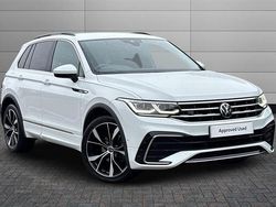 Pure white Used 2023 VW Tiguan R-line SUV | £25,995 (Fair price)