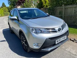Silver Used 2015 Toyota RAV4 SUV | £7,290 (Good price)