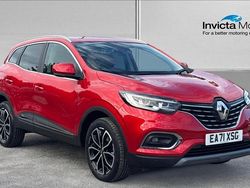 Flame red metallic Used 2021 Renault Kadjar Version S SUV | £12,750 (Fair price)