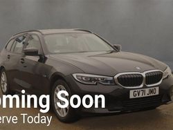 Black Used 2022 BMW 330 Comfort Edition Estate | £21,588 (Fair price)
