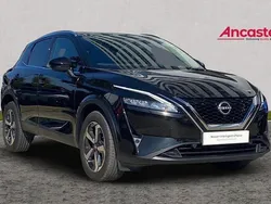 Pearl black Used 2023 Nissan Qashqai N-Connecta SUV | £21,275 (Fair price)