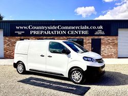White Used 2020 Vauxhall Vivaro Van | £7,950 (Super price)