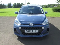 Blue Used 2017 Hyundai i10 Premium Hatchback | £7,500 (Fair price)