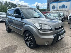 Silver Used 2011 Kia Soul 4 SUV | £2,495 (Good price)