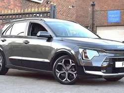 Grey Used 2023 Kia Niro 4 SUV | £23,350 (Expensive)