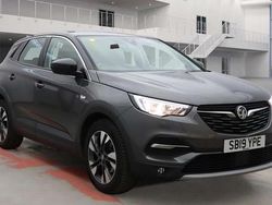 Grey Used 2019 Vauxhall Grandland X Sport SUV | £9,900 (Fair price)